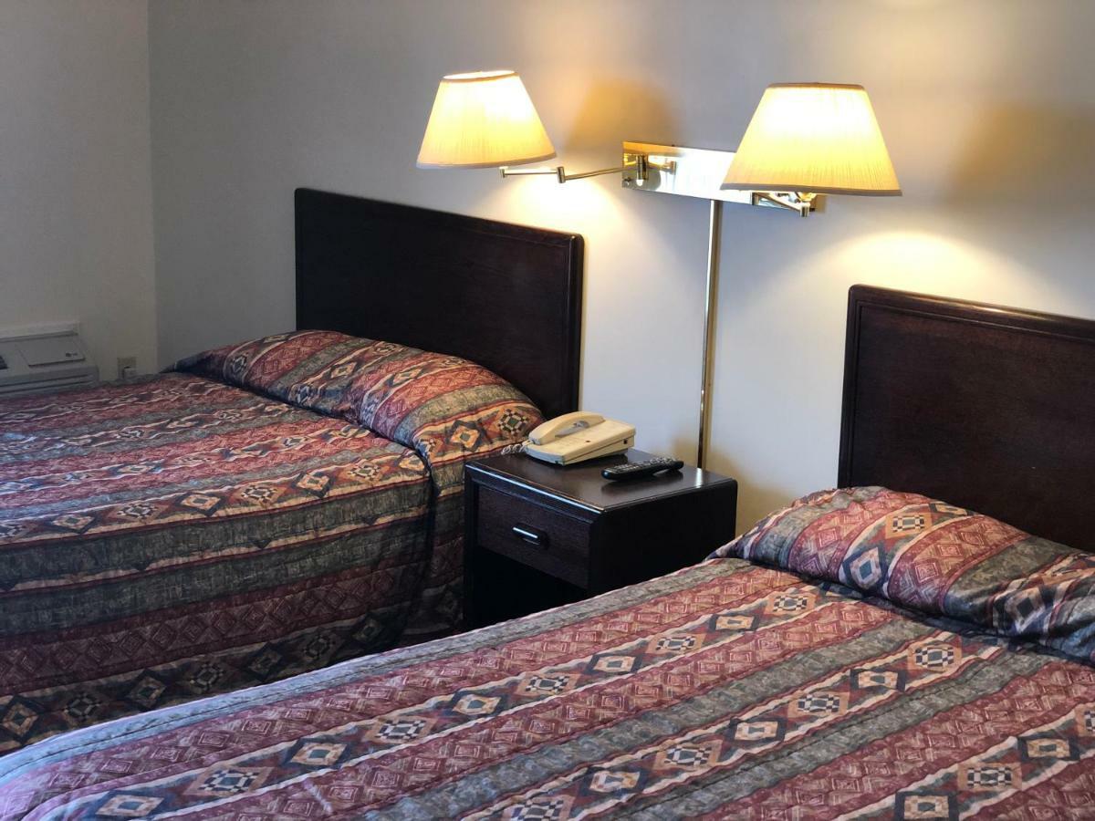 Westwind Motor Inn 드레이턴밸리 외부 사진